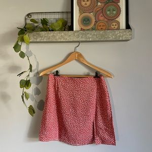 Soft pink patterned skirt